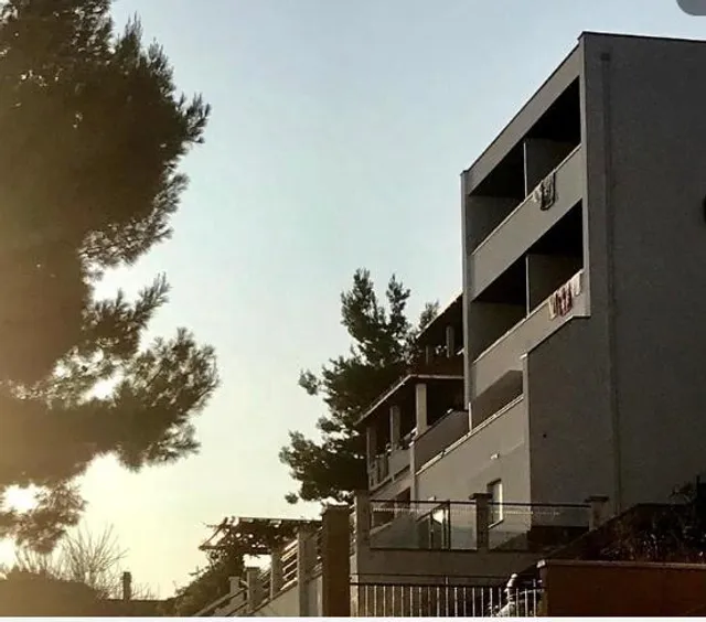 Apartments EOL Brela