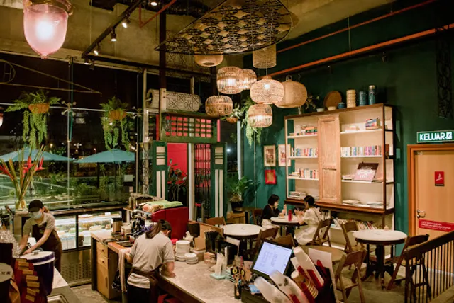 La Promenade Black Bean Coffee & Tea