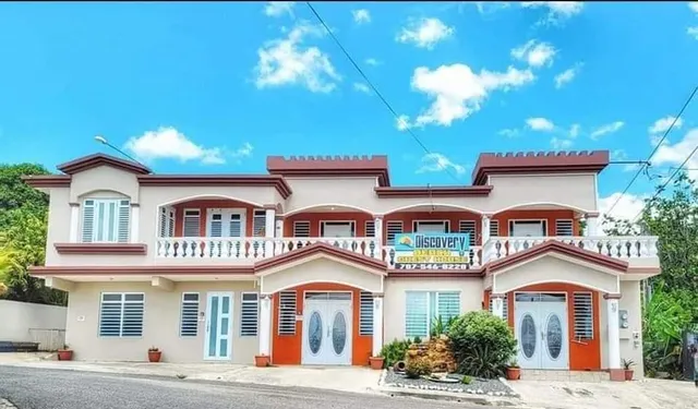 Discovery Beach Apartments