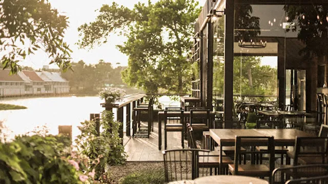 โปรดปราน Prodepran Restaurant & Bar