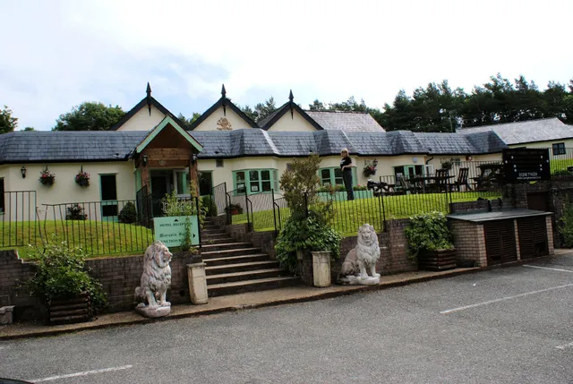 Gwesty Carreg Bran Hotel
