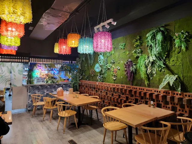 EAT BKK Thai Bar & Restaurant (Annex)