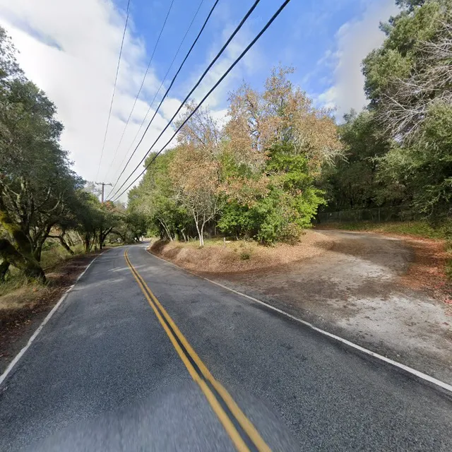 Lupin Lodge Entrance