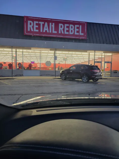 Retail Rebel - Claycomo