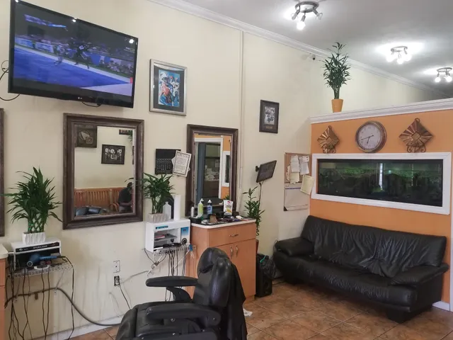Norvil Studios Unisex Barber Shop