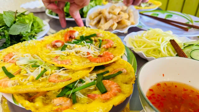 Bánh xèo Bé Út Kon Tum