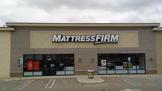 Mattress Firm Southfield Plaza