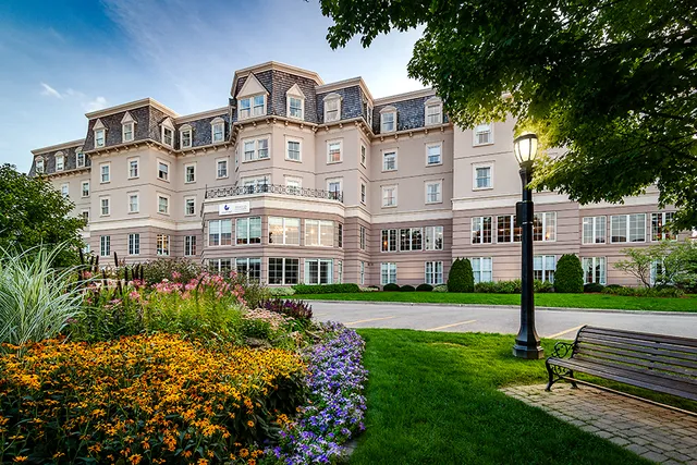 Chartwell Terrace on the Square Retirement Residence