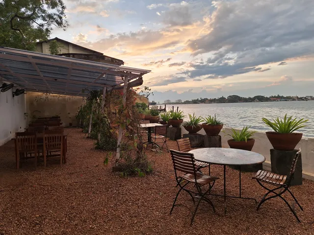 Fort House Restaurant