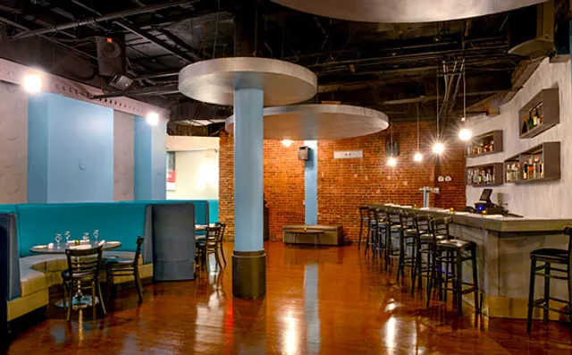 Savvor Restaurant and Lounge