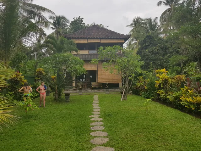 Devi's Place, Tejakula