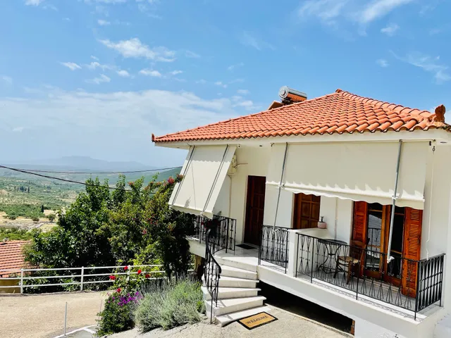 Guest House Lykourgos