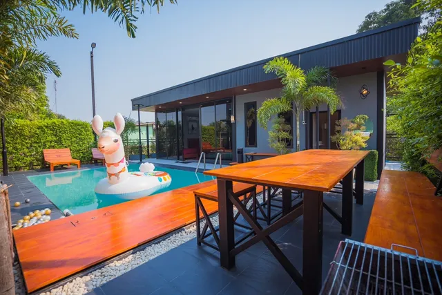 Khongdonat Premium Pool Villa
