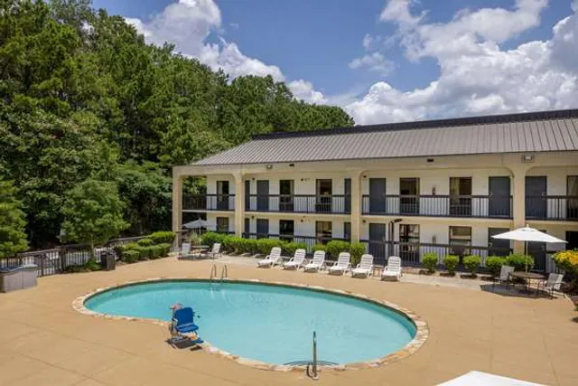 Baymont by Wyndham Columbus GA