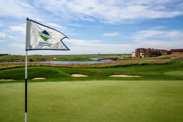 The Falls Golf Course