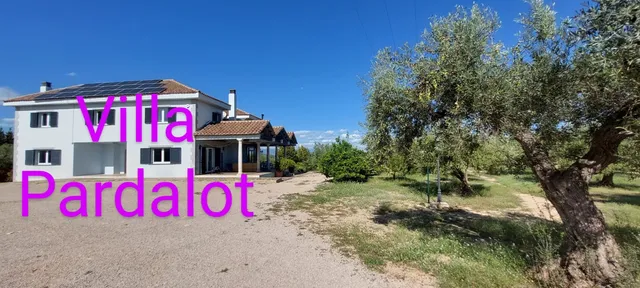 Villa Pardalot