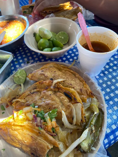 Birria de Res y Barbacoa Omar