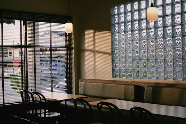 ABH | Ao Ber Hang 後尾巷