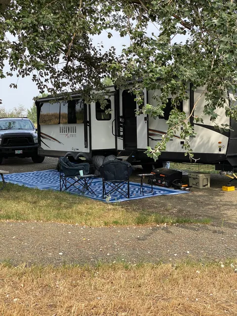 Drifting Cowboy RV Park