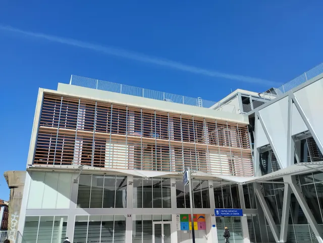 Centro Deportivo Municipal La Cebada