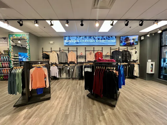 Fleet Feet Pittsburgh - Bakery Square