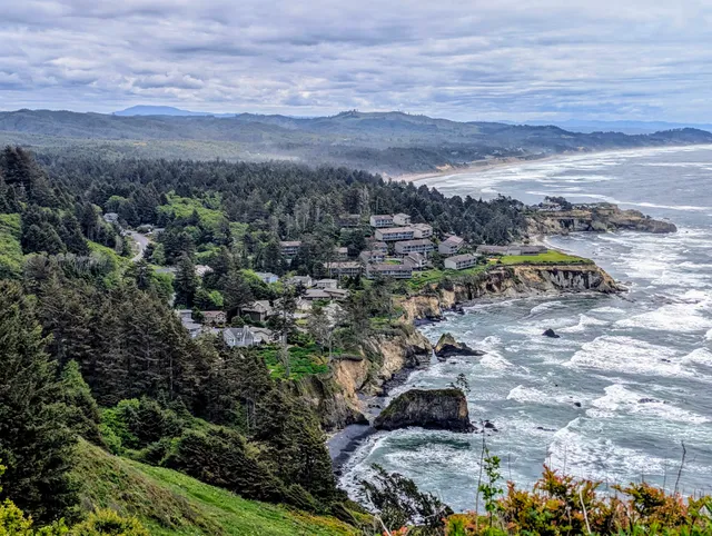 Otter Crest Viewpoint Parking