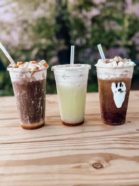 The Drinkhouse on 377