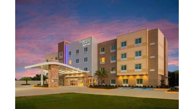 Fairfield by Marriott Inn & Suites Cut Off-Galliano