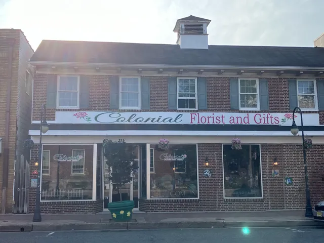 Colonial Florist and Gifts