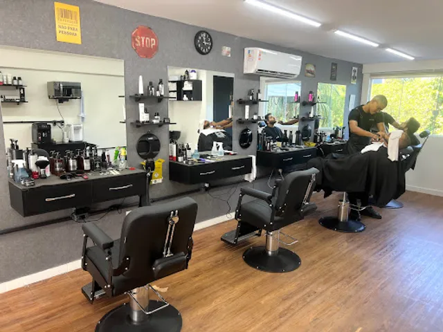 Navalha Club Barbearia | Barbearia por Assinatura