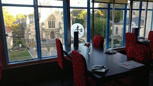 Dragon Pearl Chinese Restaurant & Takeaway