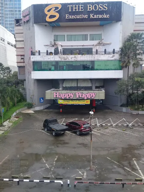 Happy Puppy Mayjend Sungkono