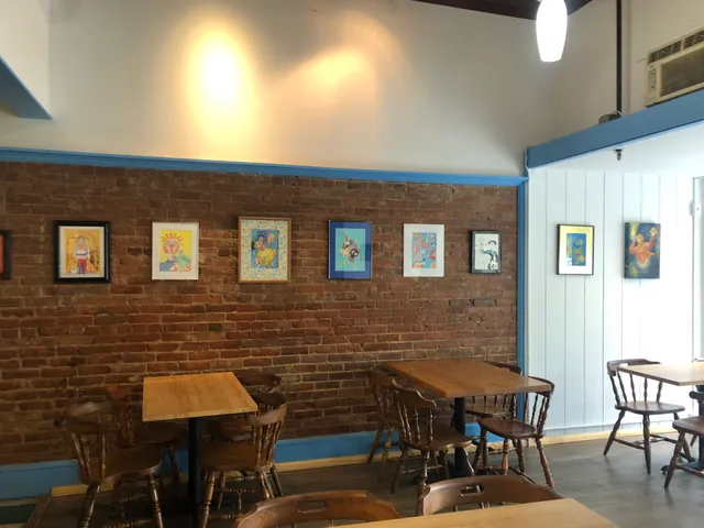 Christo's Famous Pizza