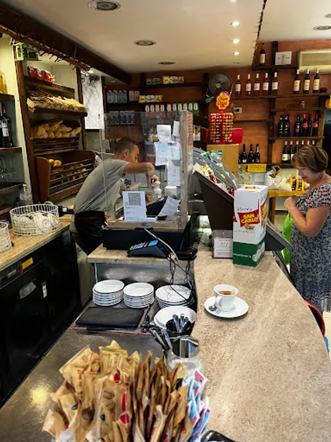 Art Cafe' di Casavecchi Marco Perini Sara e Guarascio Luigi Snc