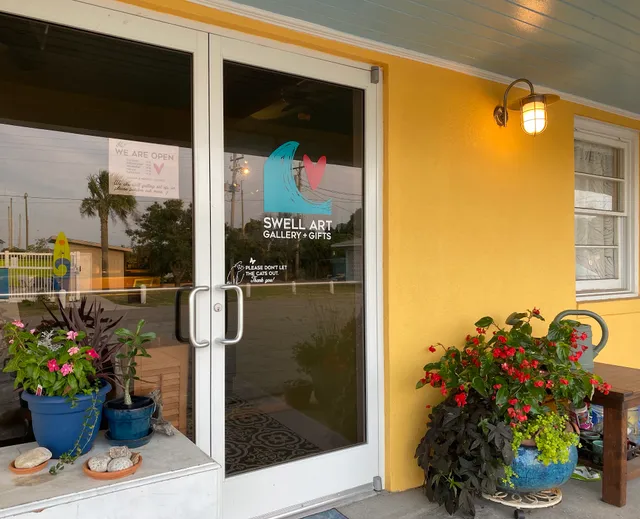 Swell Art : Gallery + Gifts