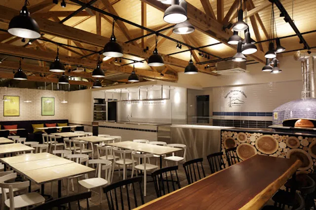 L'Antica Pizzeria da Michele Fukuoka