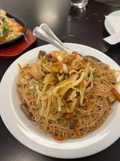 Bar Restaurante Chino Canton Plaza del Pilar.