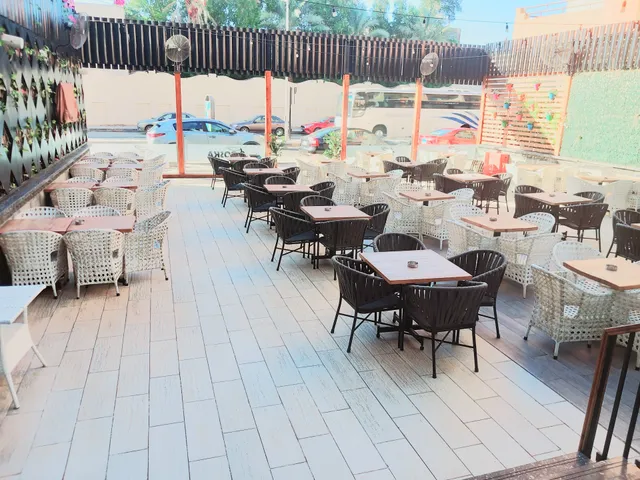 Boska Restaurant & Cafe