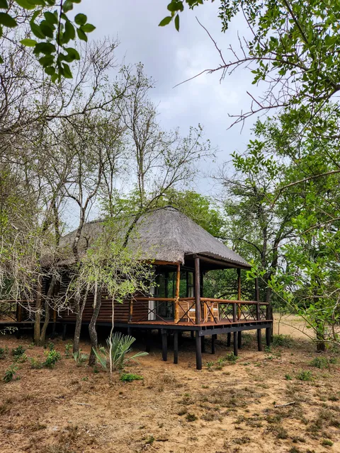 Makhasa Private Game Lodge