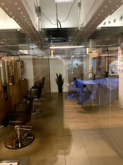 QB HOUSE TOKYO COLUMBUS CIRCLE