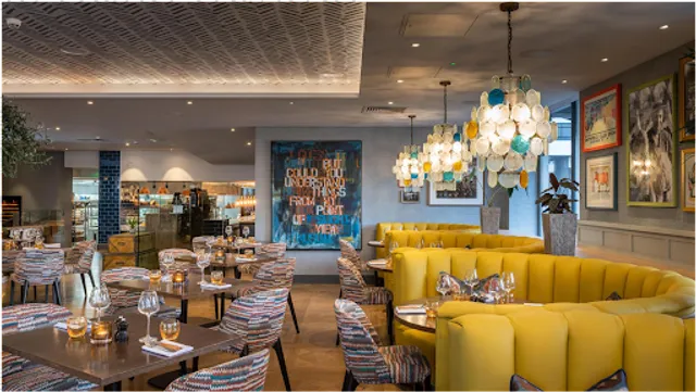 The Long Bar & Grill