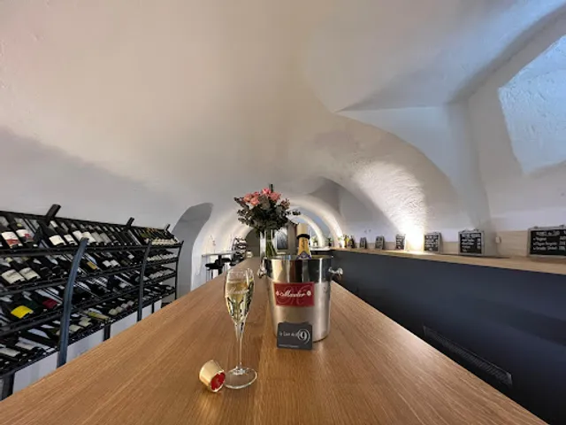 N9 Bar à vins - Restaurant - Oenothèque