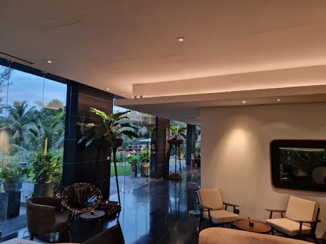 Aulis Phuket อาวลิส ภูเก็ต