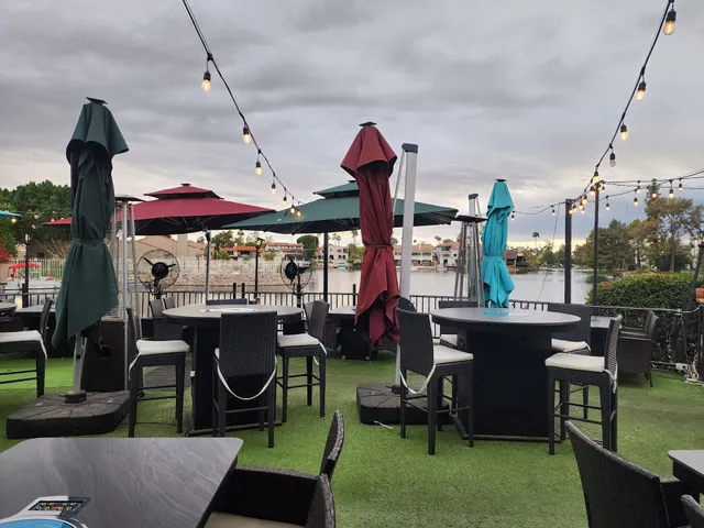 Central BBQ Lakehouse