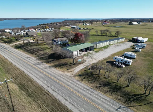 Lone Oak RV Park and Storage