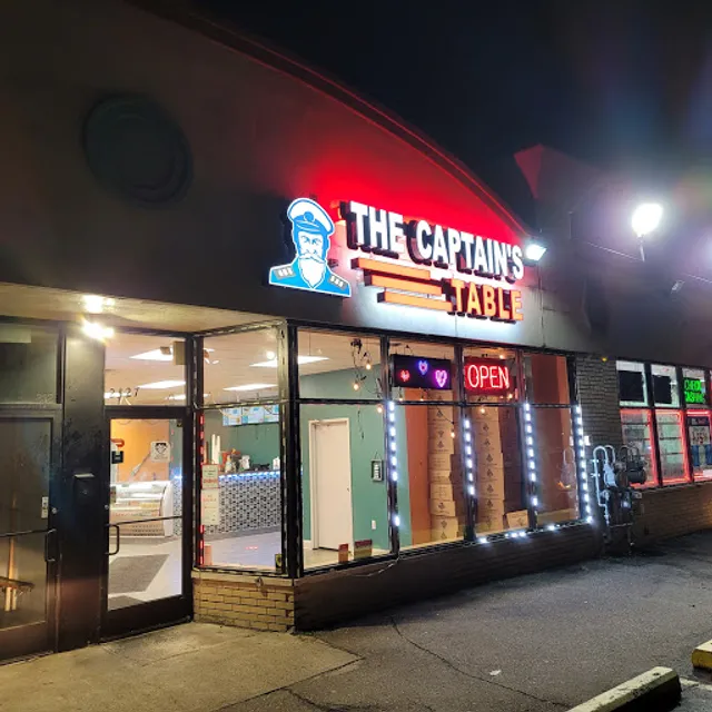 The Captain's Table Fish and Chicken