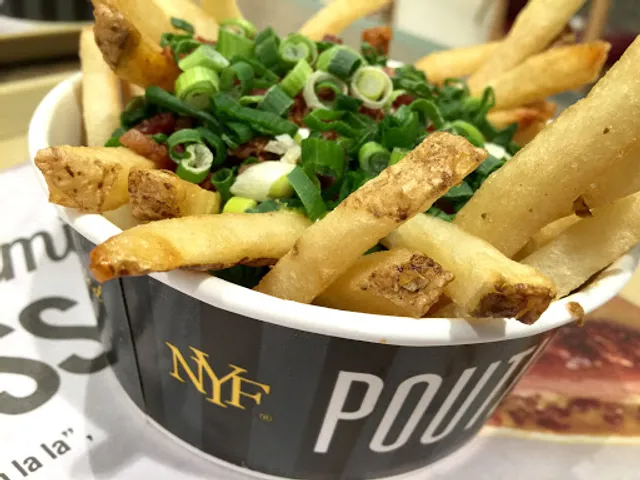 New York Fries Market Mall