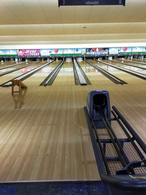Komine City Bowl