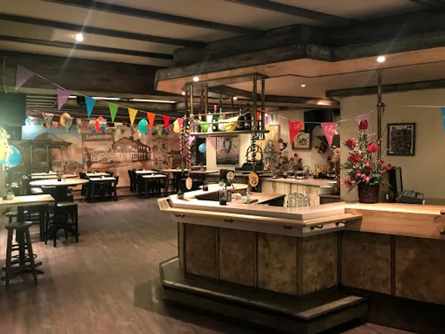 Burgers & a la Carte, Cafe-Zaal-Brasserie-Grill Kitchen "In d'n Herberg"