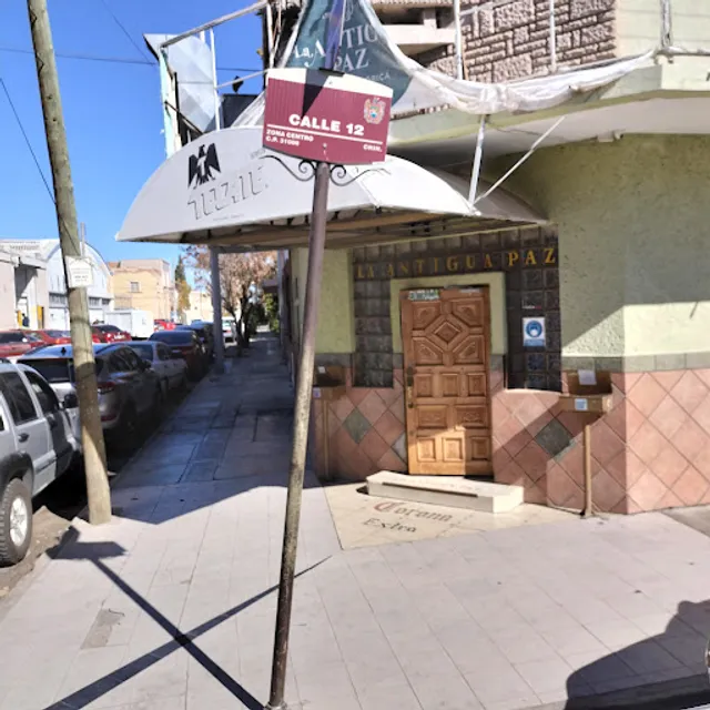 La Antigua Paz Cantina Tradicional